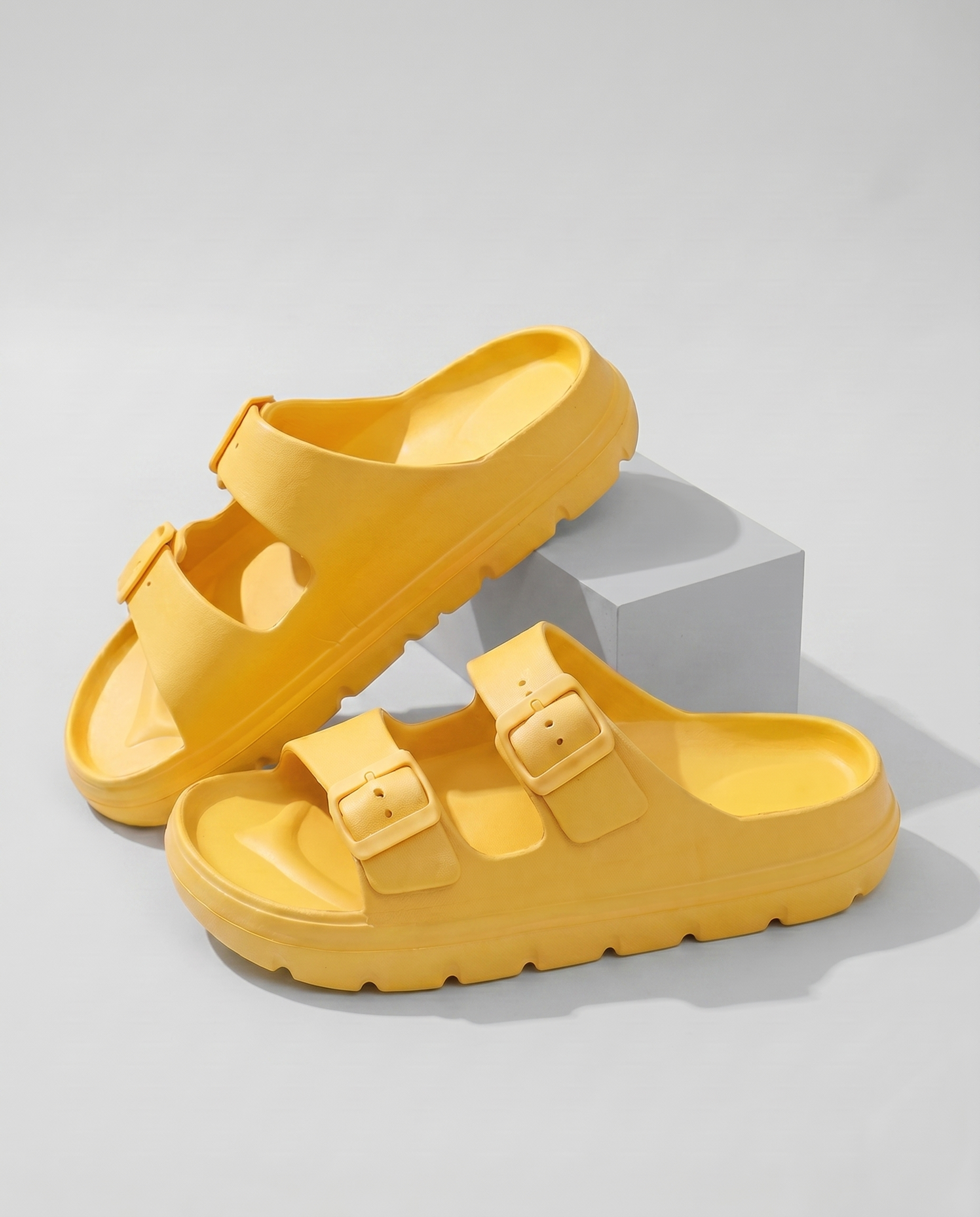 JAUNE - ALOHA CLAQUETTES